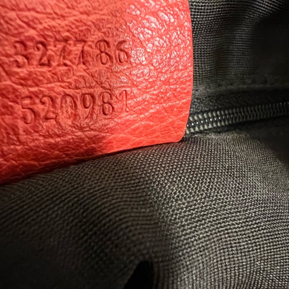 Gucci D-Ring Hobo Bag - Picture 12 of 12